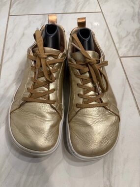 Women's Metallic Gold Lace-Up Sneakers - Casual Barefoot Wide Toe Box